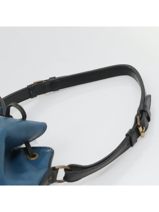 Authentic LOUIS VUITTON Epi Petit Noe Shoulder Bag Bicolor Black Blue M44152 - Picture 15 of 16